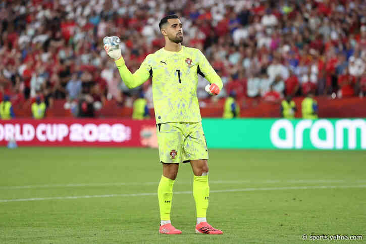 Chelsea Are In The Race For This Talented Keeper: What Will He Add To Alonso’s Side?