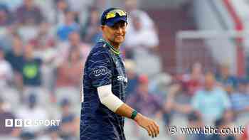 Lancs win to keep T20 quarter-final hopes alive - round-up