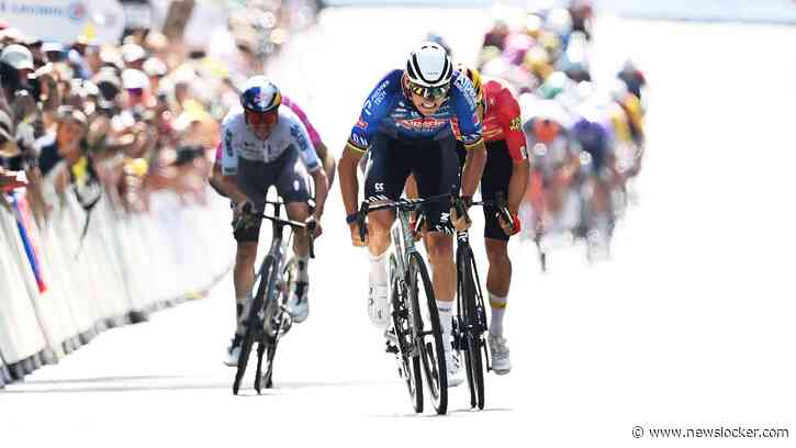 Mathieu van der Poel na fenomenale ritzege kritisch op jagende ploeg van Tadej Pogacar: ’De kunst is om niet te panikeren’
