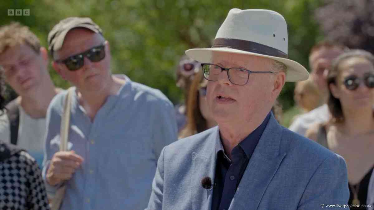 BBC Antiques Roadshow guest refuses to sell family heirloom worth £20k