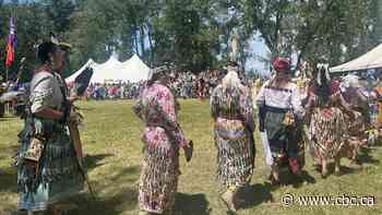 Annual powwow in Kahnawà:ke a coming together for 'peace and friendship'