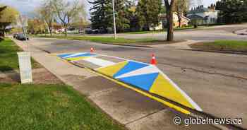Saskatoon resident paints crosswalk, takes pedestrian safety into own hands