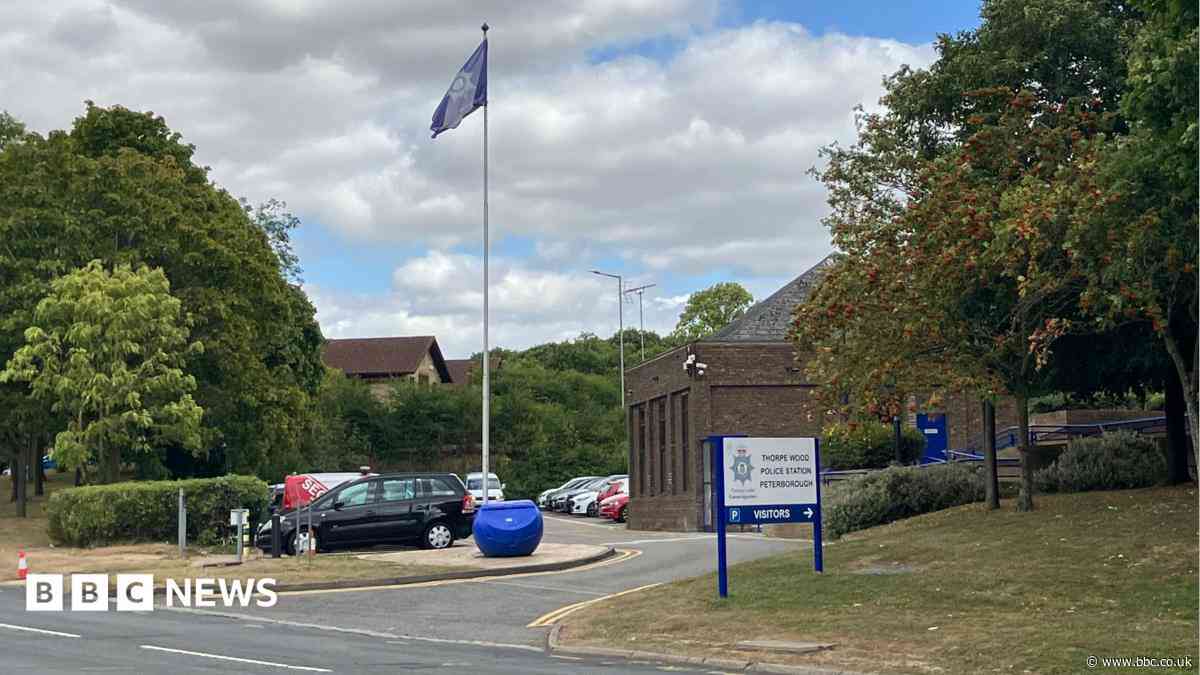 Police better at answering 999 calls, inspectors say