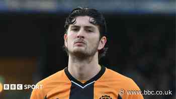 Cambridge defender Rossi exits club