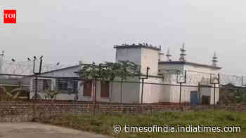 Entry to 136-year-old Kolkata airport mosque stopped indefinitely; here's why