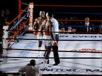 Evander Holyfield Outlasts Dwight Muhammad Qawi in Cruiserweight Classic