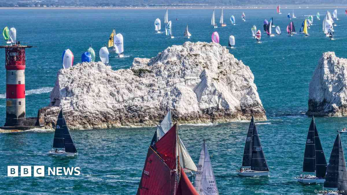 'Near perfect sailing conditions' for island race