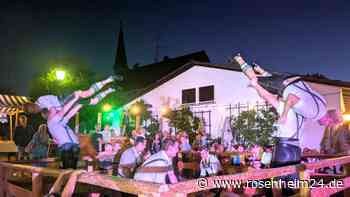 Goaßlschnalzer steigen auf die Dächer: Dorffest begeistert in Hittenkirchen