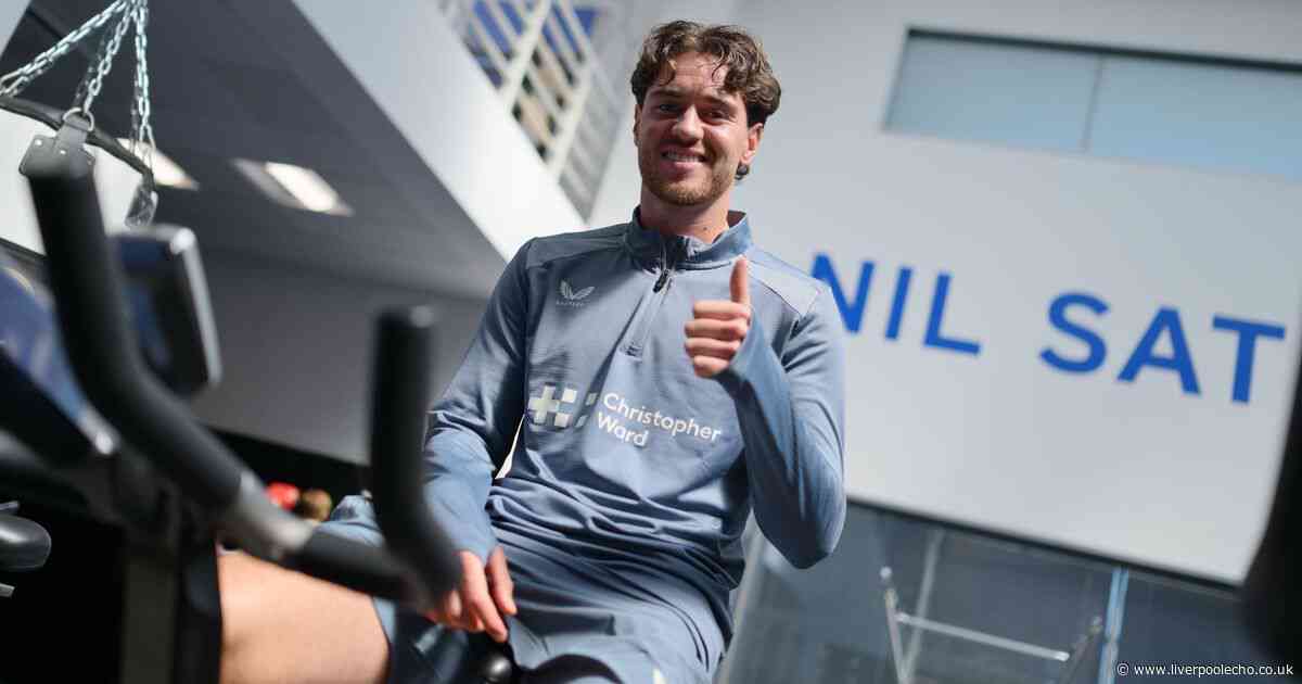 Hayden Hackney 'exactly' what Everton need as new number one transfer priority earmarked