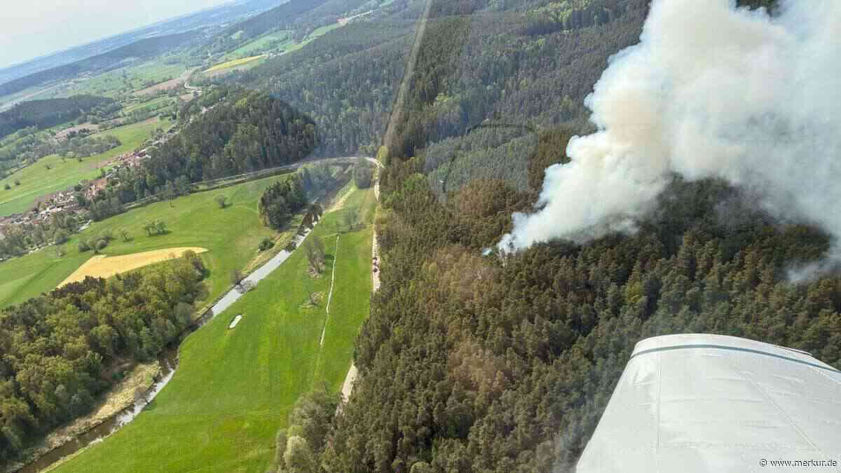 Hohe Waldbrandgefahr in Oberbayern – Staatsforsten warnen: Schon ein Auto kann den Wald anzünden