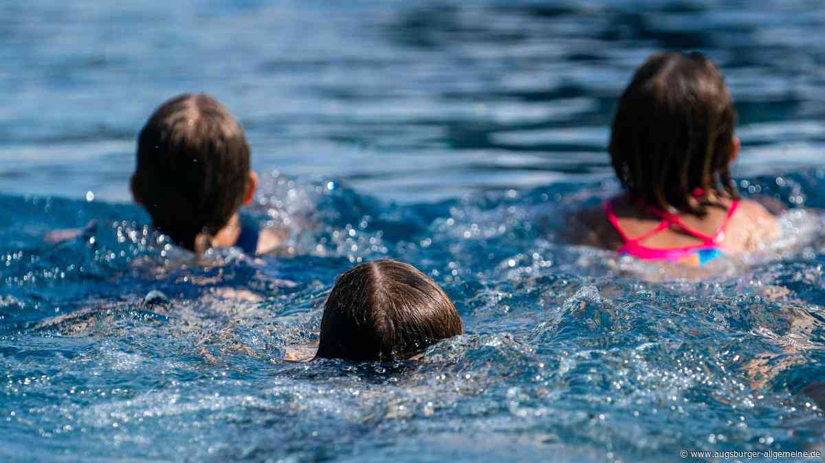 Die heimliche Macht von Decathlon: Wenn im Freibad plötzlich alle gleich aussehen