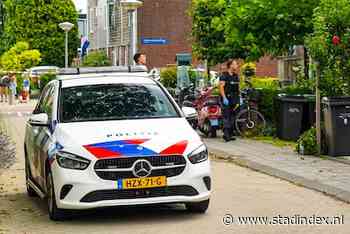 Zwaargewonde bij ‘ernstig incident’ in Stedenwijk, politie zoekt verdachte