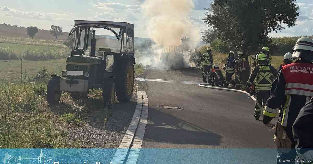 Burgebrach: Feuerwehren zu Anhänger-Brand alarmiert - Straße gesperrt