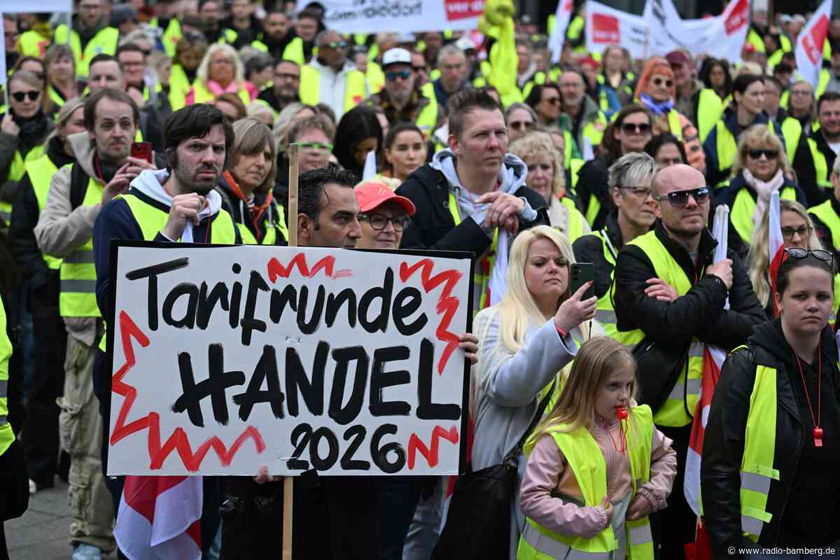 Handel-Arbeitgeber legen Tarifrunde in vier Ländern auf Eis