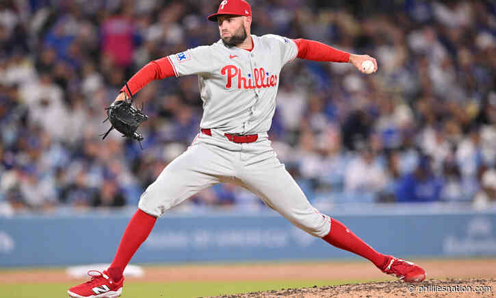 Ugly night for bullpen leads to lopsided loss to Tigers
