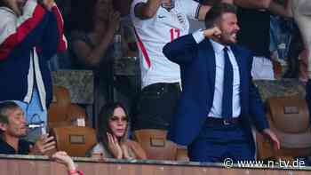 Er tickt aus, sie bleibt reglos: Die Beckhams werden zur Lachnummer