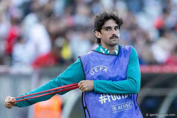 Manchester City and Hugo Viana face Saudi Pro League threat in pursuit of Sporting’s Francisco Trincão