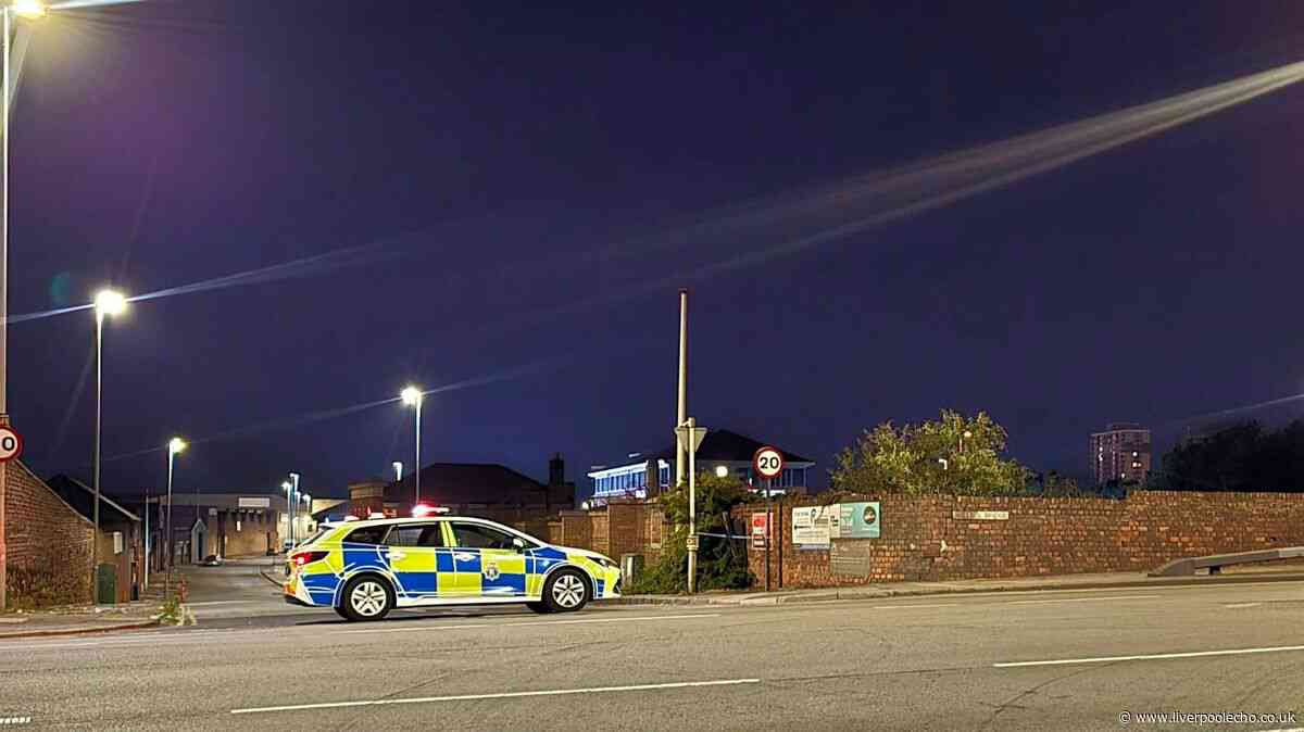 Man attacked with wine bottle in Bootle