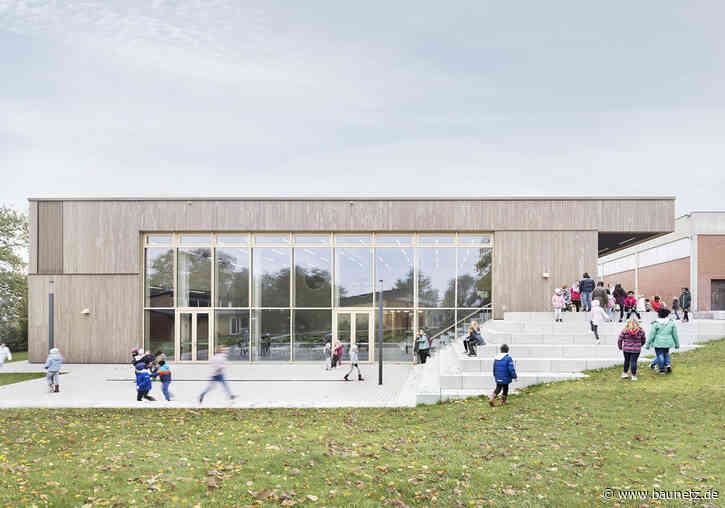 Vierzügig in der Gartenstadt - Schulerweiterung in Kassel von Anderhalten Architekten
