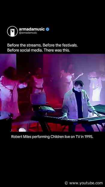 Imagine being in the crowd when Robert Miles played Children live back in 1995. ❤️