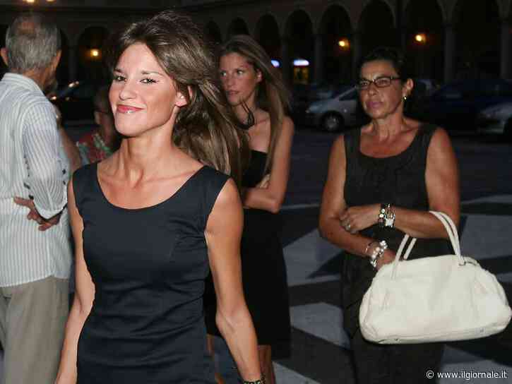 Garlasco e quella storia mai messa agli atti, la gemella Cappa: “Suonò un allarme e Chiara corse fuori in pigiama”