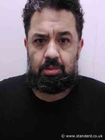 Man pleads guilty to the murder of his mother in Newham