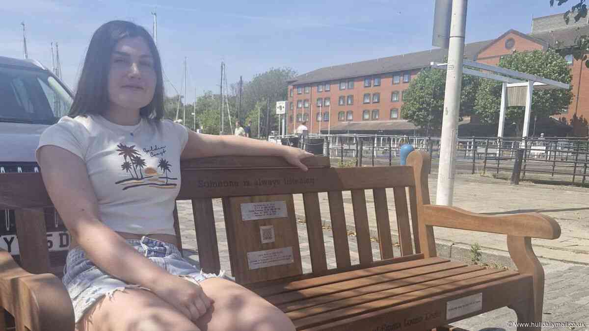 Hull teen honours mum as suicide prevention bench is unveiled