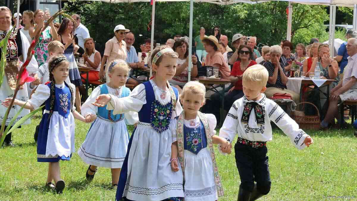 Kronenfest der Siebenbürger zieht 1000 Besucher an
