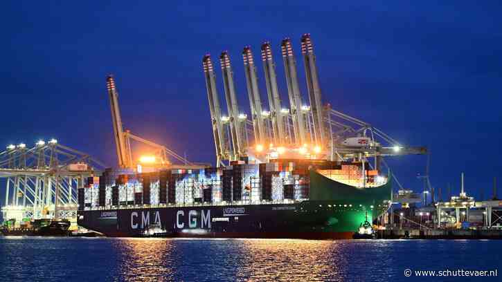 Containergigant CMA CGM Notre Dame bunkert voor het eerst bio-LNG in Rotterdam