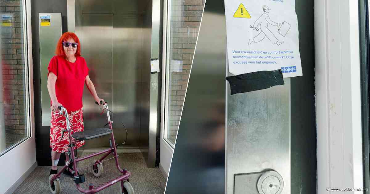 Hanny (71) uit Hengelo kan flat niet meer uit door vastgelijmde liftknoppen: ‘Ik dacht al: hè, mijn vinger plakt’