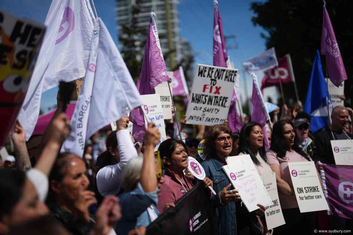B.C. nurses expand picket lines to Vancouver Island at Nanaimo hospital