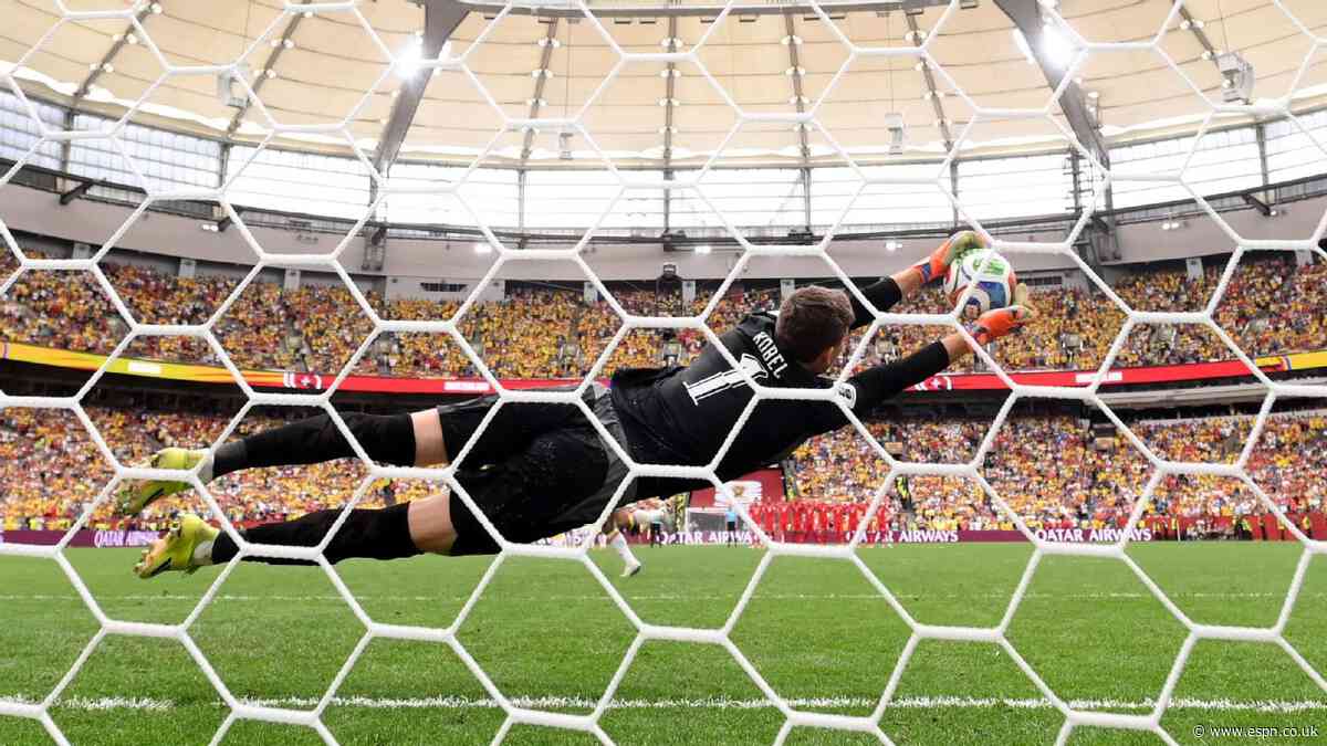 Preparing for penalties: How goalkeepers get ready for World Cup shootouts