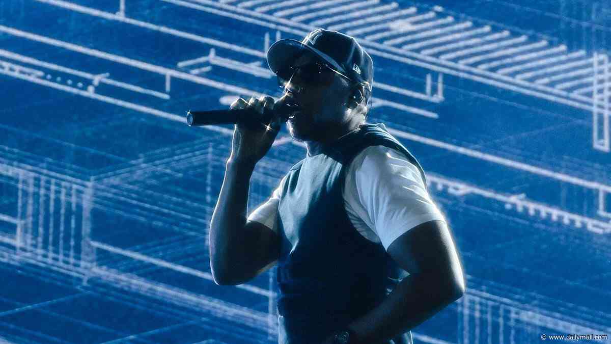Jay-Z fans left furious as they're kept waiting for over THREE HOURS after chaos at his Yankee Stadium concert