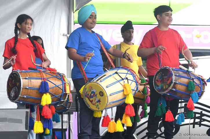 PHOTOS: Berry Fest takes to the streets of downtown Abbotsford