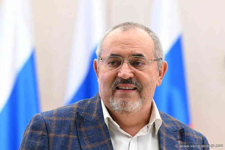 Russia arrests Putin critic who plans to run in September elections