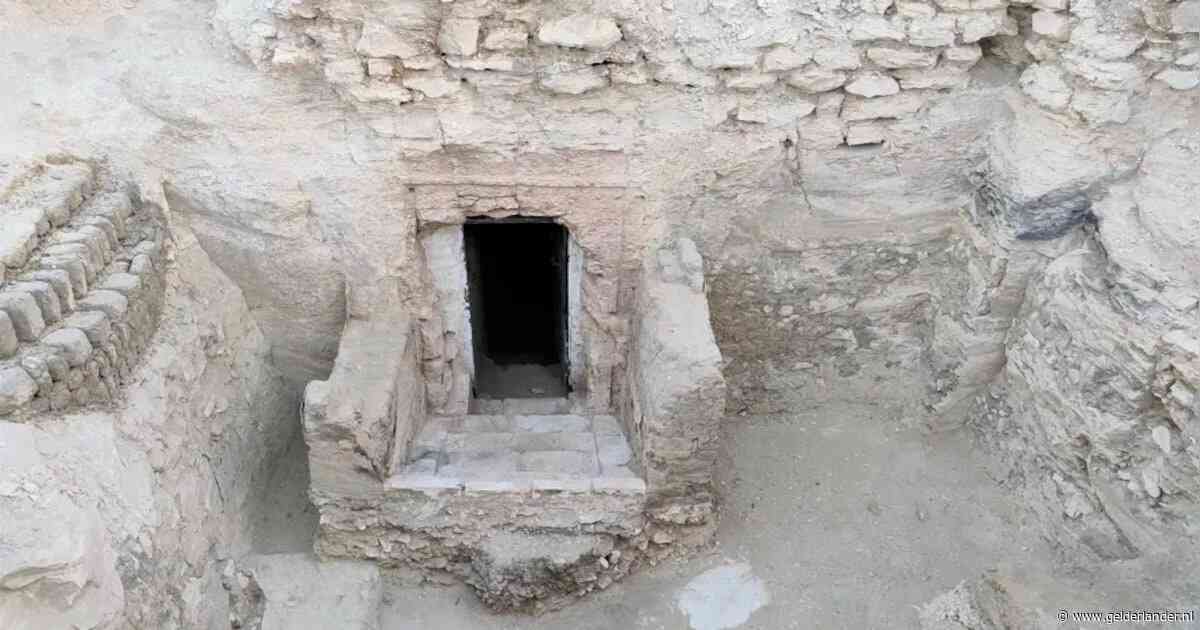 Egypte in rep en roer: Nederlandse archeologen ontdekken 3000 jaar oude tombe in Luxor