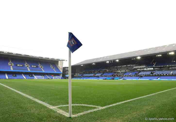 Ipswich Town sign Hearts forward Timms