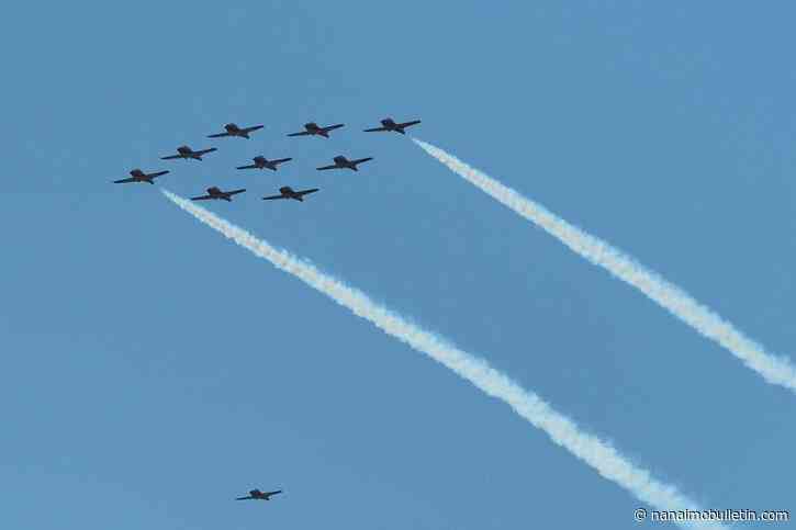 Nanaimo council won’t support campaign to keep Snowbirds in the air