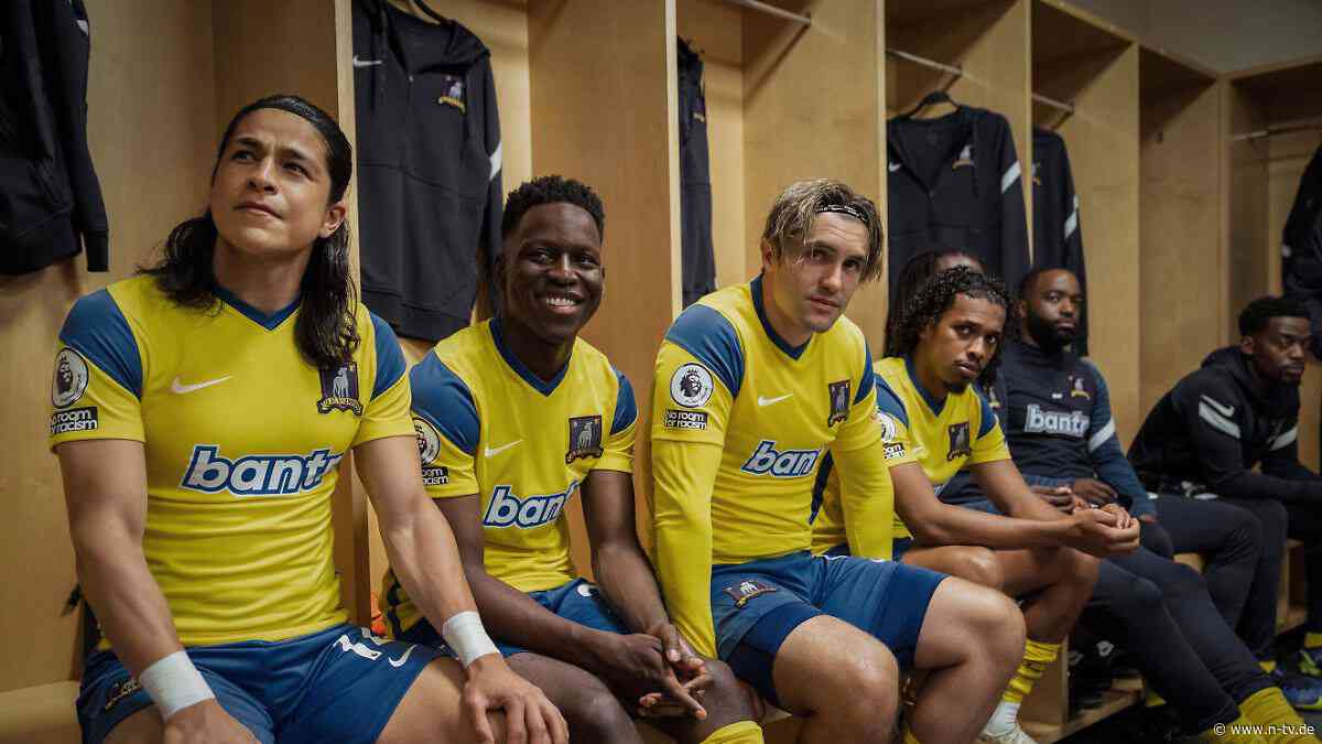 Start geht in die Hose: Serienstar feiert Debüt als Fußball-Profi