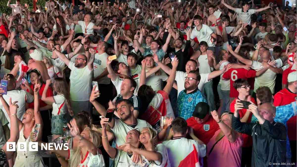 'Bellingham is a genius' as fans celebrate England win