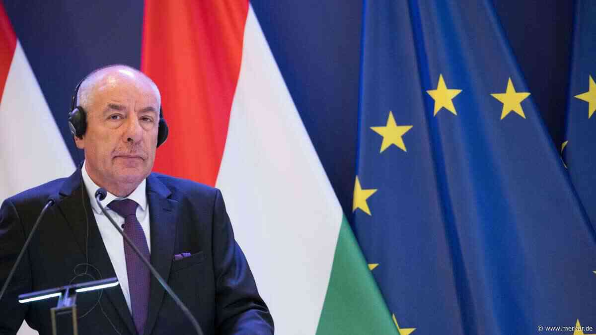 Orban-Vertrauter soll gehen: Ungarns Parlament macht Weg frei für Absetzung des Präsidenten