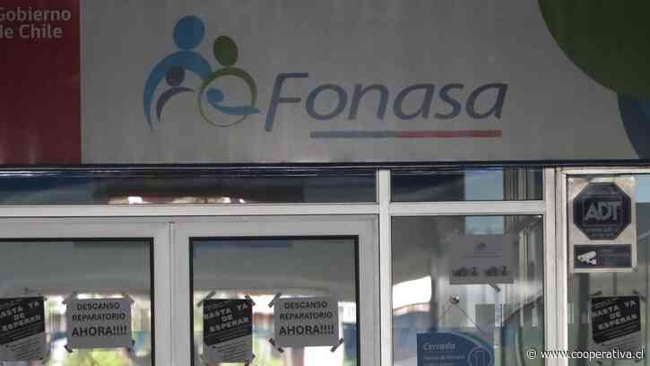 Desbaratan red que defraudó a Fonasa con bonos dentales falsos por más de $260 millones
