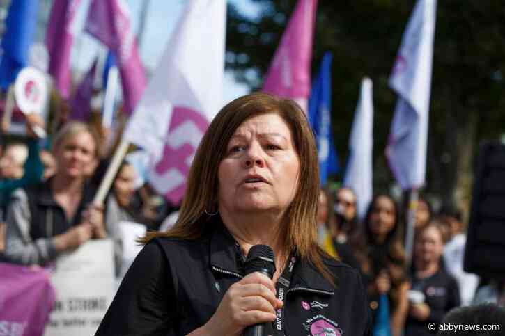 B.C. Nurses’ Union to pause picket lines as mediation begins