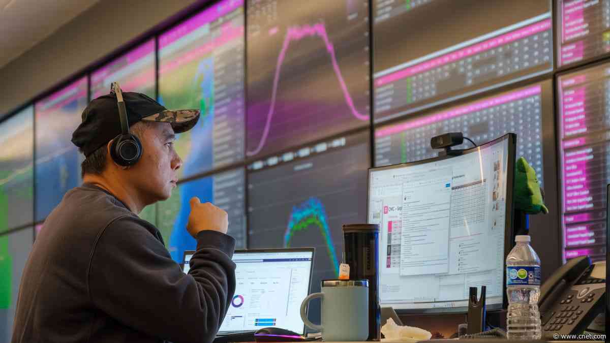 T-Mobile Customers on Old Plans Are Being Pushed to New Ones Starting This Week