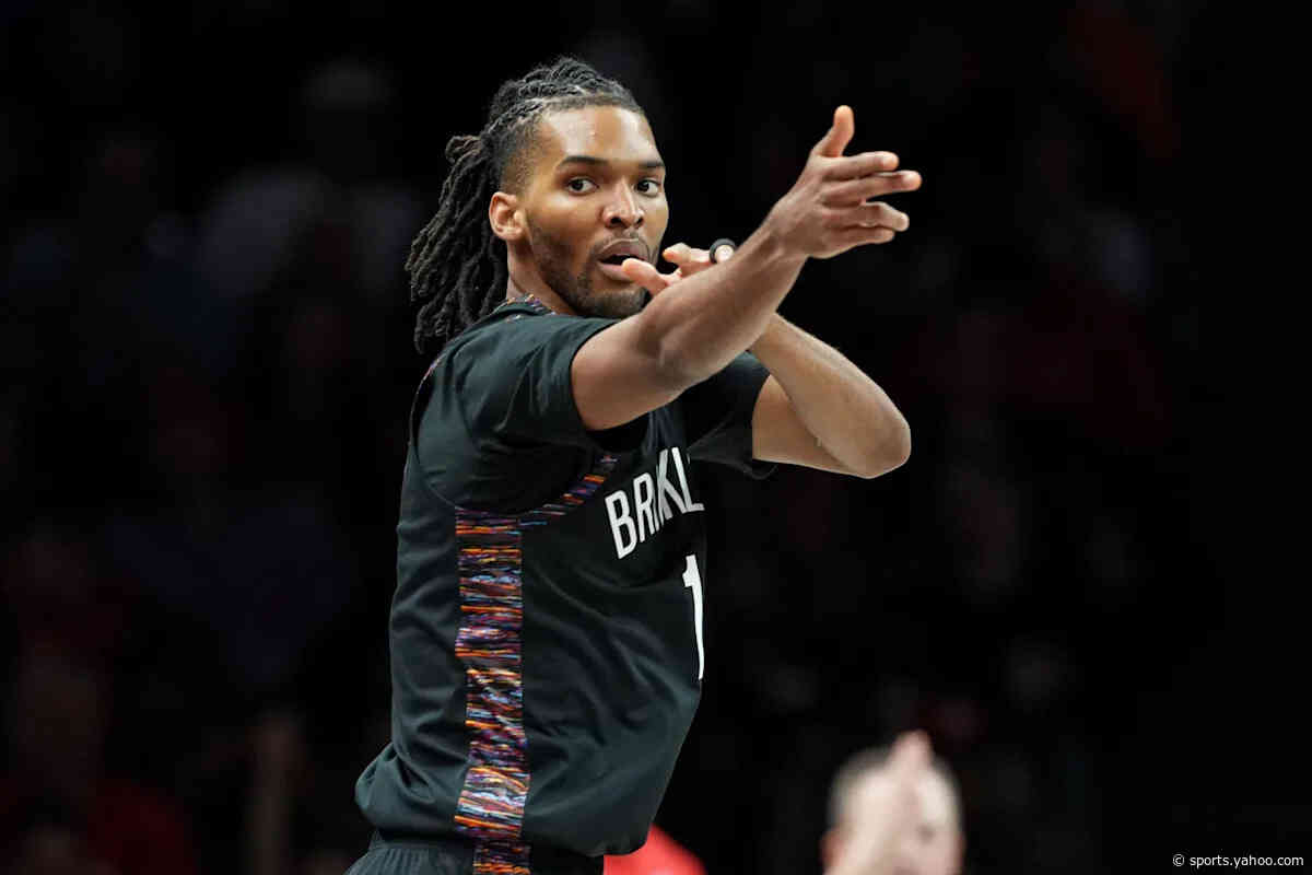 Lakers sign Ziaire Williams to one-year deal