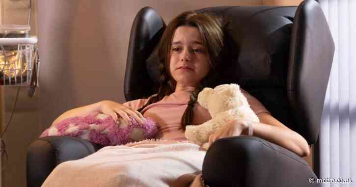 Betsy utterly broken in Coronation Street as the reality of her new life hits hard