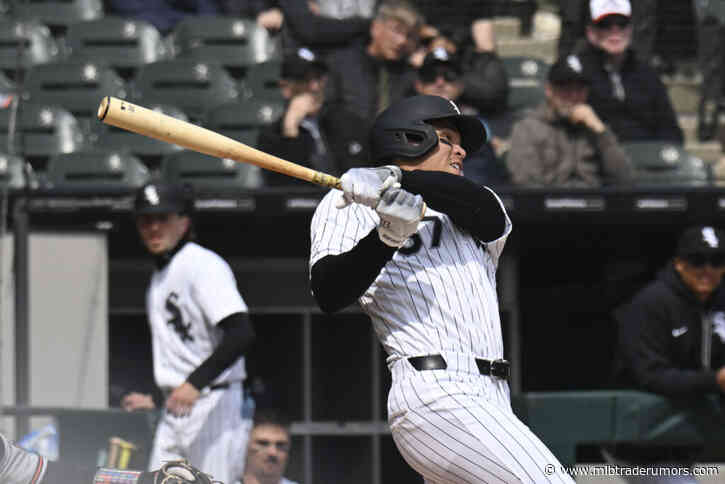 Padres Sign Dustin Harris To Minor League Deal