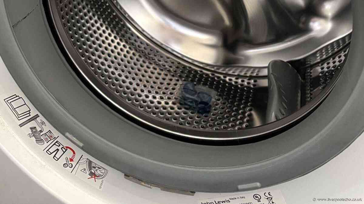 I compared 3 washing machine cleaners from Home Bargains - 1 was the best