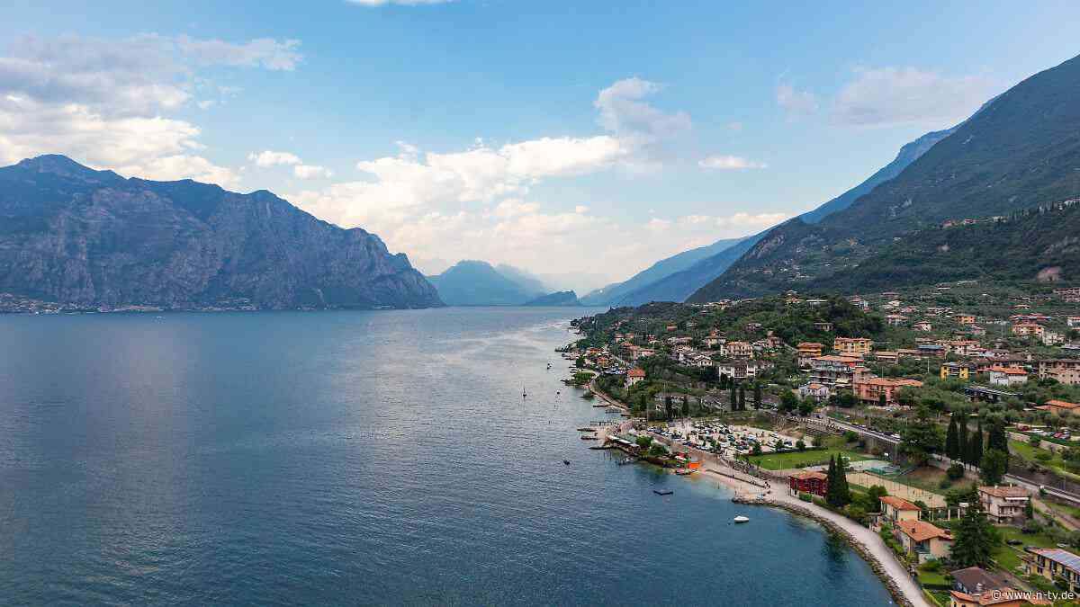 Mehrere Unfälle diesen Sommer: Deutscher Tourist stirbt am Gardasee bei Gleitschirmsprung