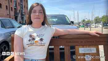 Girl, 16, honours mum with 'beacon of hope' bench